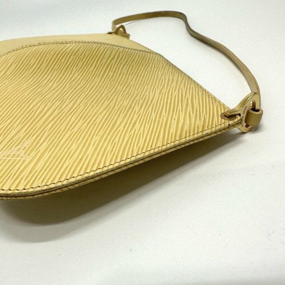 LOUIS VUITTON Epi Pochette- Demilune Shoulder Bag Epi Leather Beige - Picture 5 of 12